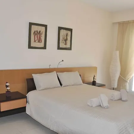 別荘 Beautiful House With Garden In Rhodes *