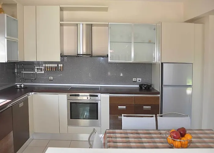 بيت للعطل Beautiful House With Garden In Rhodes *