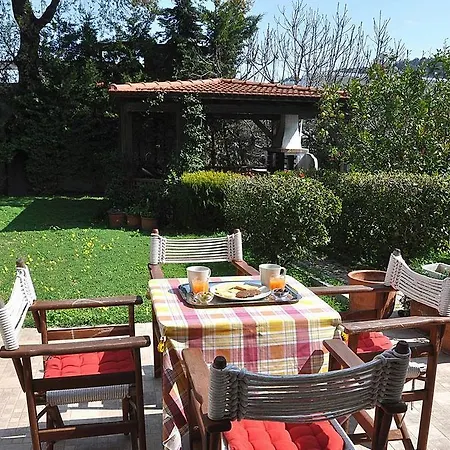 Beautiful House With Garden In Rhodes Feriehus Lalyssos